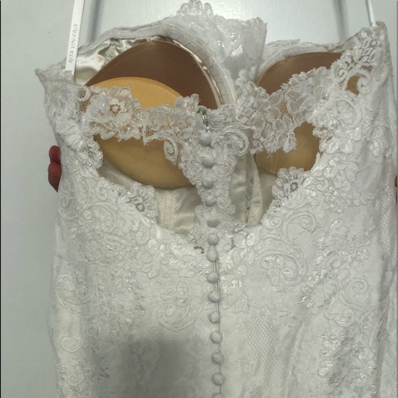 bridal gown - Picture 2 of 8